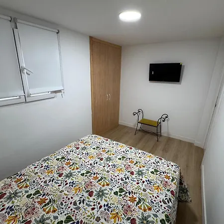 Διαμέρισμα Alma *